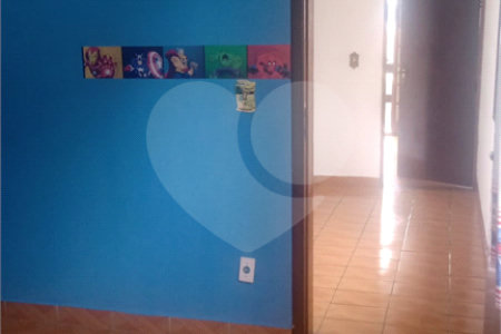 Casa à venda com 3 quartos, sendo 1 suíte,  em Jardim Jussara, Mogi das Cruzes, SP
