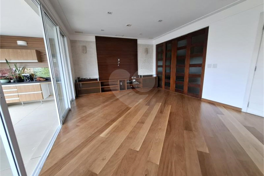 Apartamento para alugar com 3 suítes em Santana, São Paulo, SP
