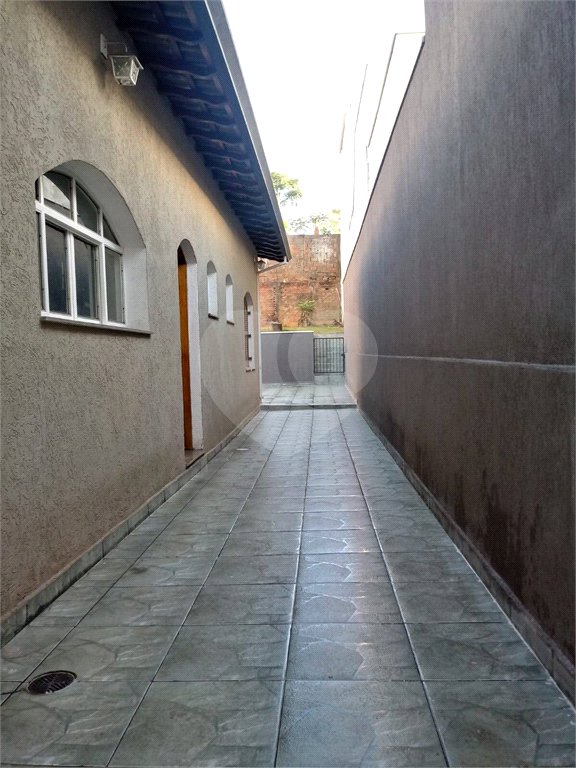 Casa à venda com 3 quartos, sendo 1 suíte, em Jardim São Pedro, Mogi das Cruzes, SP