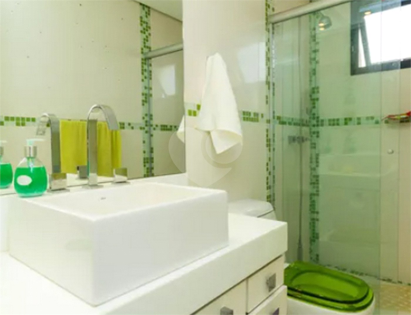 Apartamento à venda com 3 suítes em Vila Gomes Cardim, São Paulo, SP