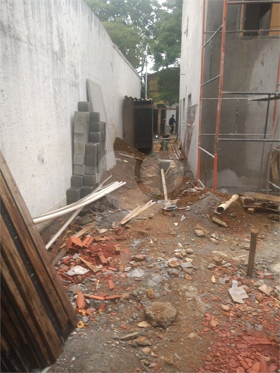 Casa à venda com 5 quartos, sendo 3 suítes, em Jardim Novo Mundo, São Paulo, SP