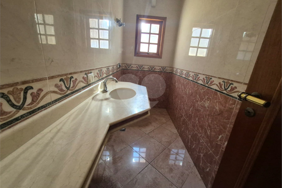 Casa à venda com 4 suítes no condomínio Alpes da Cantareira, Mairiporã - SP