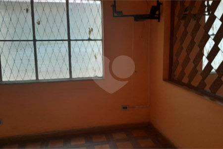 Casa à venda com 3 quartos, sendo 1 suíte, em Campo Grande, Rio de Janeiro, RJ