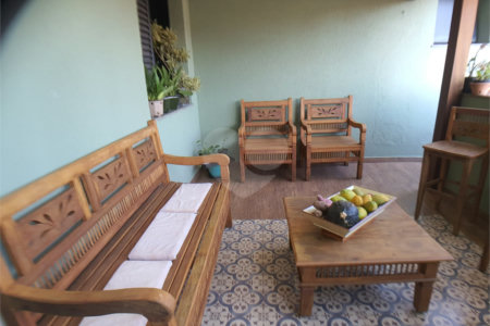 Apartamento no Edíficio Alexandre Previeiro