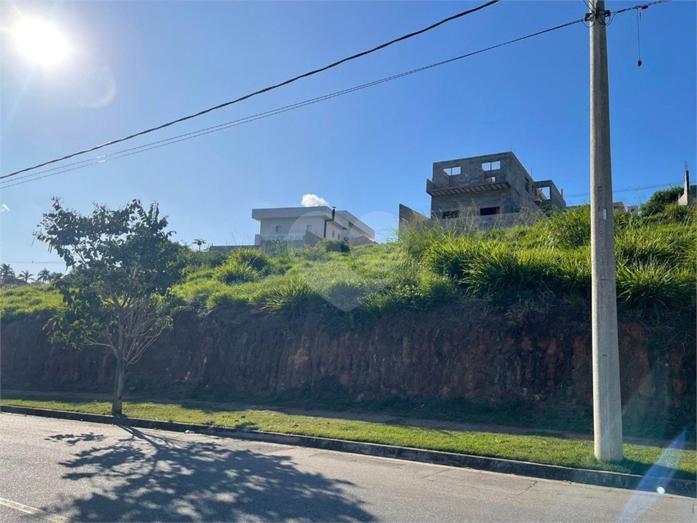 Terreno à venda com 1 suíte em Bosque, Vinhedo, SP