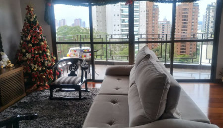 Apartamento à venda ou para alugar com 4 quartos, sendo 1 suíte, em Vila Andrade, São Paulo, SP