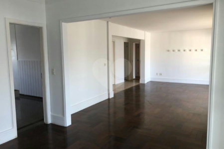 Apartamento à venda com 3 suítes em Vila Suzana, São Paulo, SP