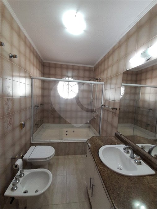 Casa à venda com 5 quartos, sendo 3 suítes,  no condomínio Estância Marambaia, Vinhedo - SP