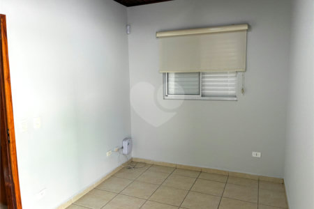 Salão Comercial para alugar em Esplanada Mendes Moraes, São Roque, SP