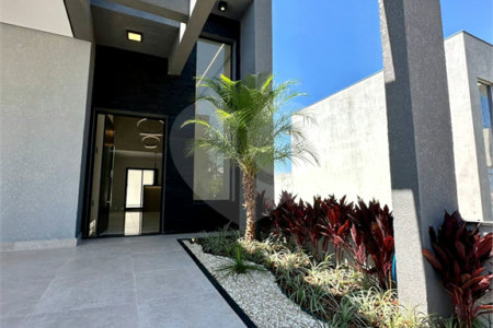 Casa à venda com 3 quartos, sendo 1 suíte, no condomínio Horto Florestal Villagio, Sorocaba - SP