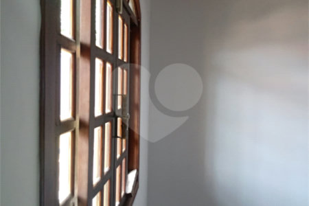 Casa à venda com 5 quartos, sendo 1 suíte, em Campo Grande, Rio de Janeiro, RJ