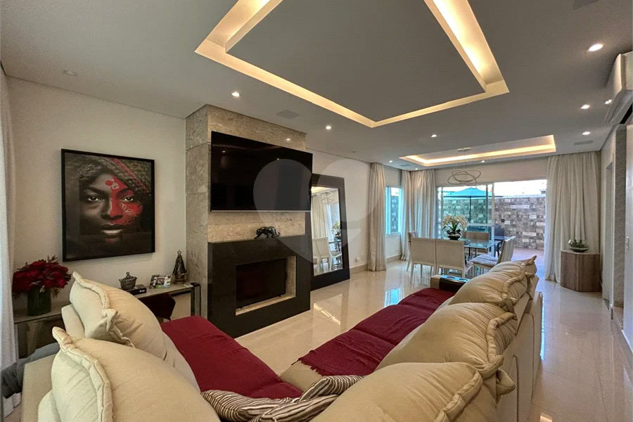 Casa à venda com 4 suítes no condomínio Residencial Jabuticabeiras, São Paulo - SP
