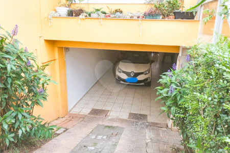 Sobrado à venda com 3 suítes em Jardim Londrina, São Paulo, SP