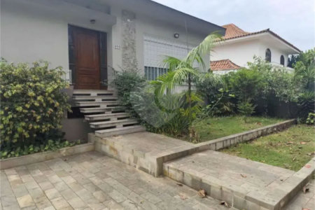 Sobrado à venda com 4 quartos, sendo 2 suítes, em Lapa, São Paulo, SP