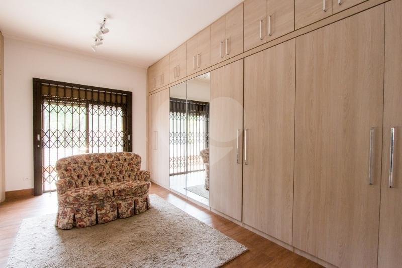 Casa Térrea à venda com 5 suítes em Jardim Marajoara, São Paulo, SP
