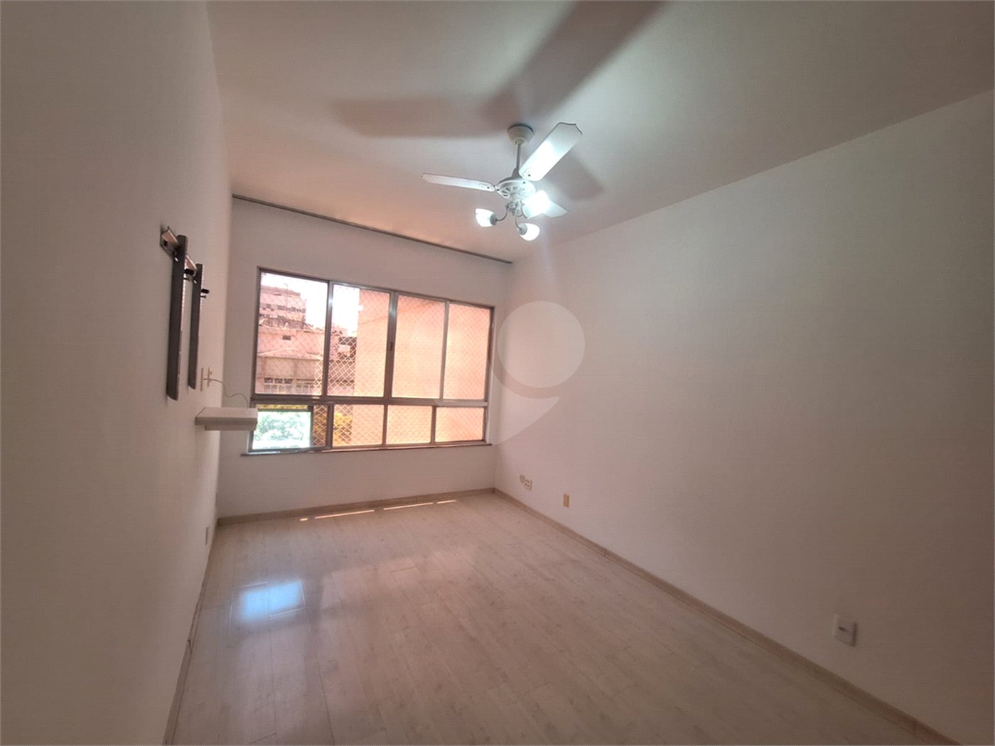 Apartamento à venda com 3 quartos, sendo 1 suíte, em Tijuca, Rio de Janeiro, RJ