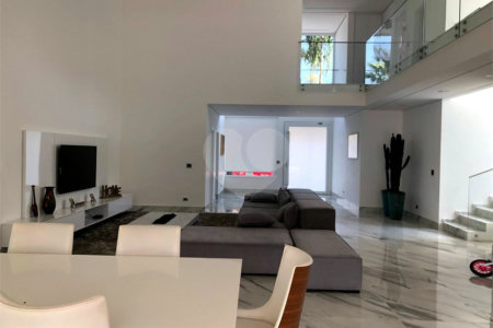 Casa à venda com 3 suítes em São Paulo II, Cotia, SP