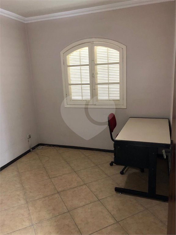 Casa à venda com 3 quartos, sendo 1 suíte, no condomínio Jardim das Pedras, São Paulo - SP