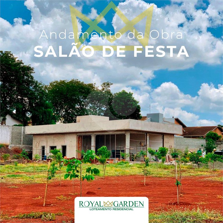 Casa à venda no condomínio Royal Garden, Paulínia - SP