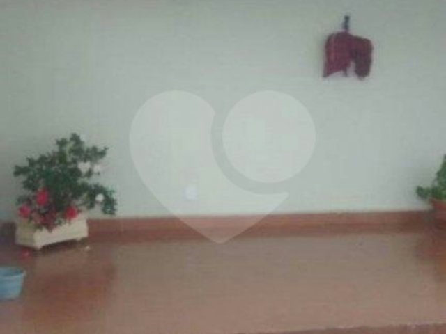 Casa Térrea à venda com 3 quartos, sendo 1 suíte,  em Vila Albertina, São Paulo, SP