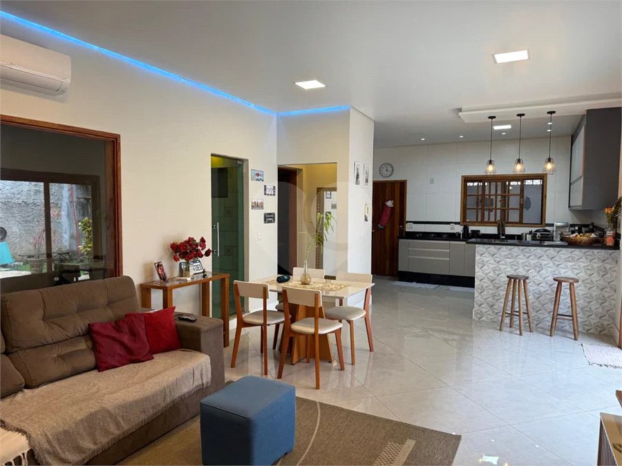 Casa à venda no Jaçanã 400m² – Amplo espaço e excelente localização!