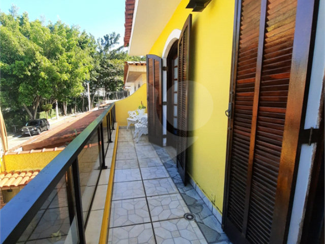 Sobrado à venda com 3 quartos em Jardim Virginia Bianca, São Paulo, SP