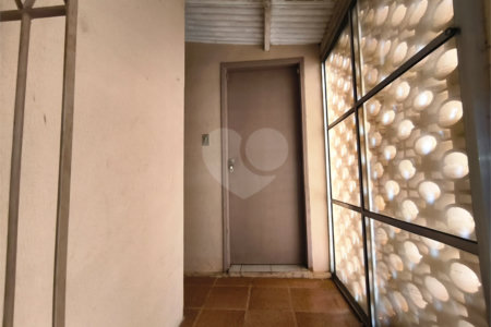 Casa à venda com 3 quartos, sendo 1 suíte, em Vila Ginez, Itapetininga, SP