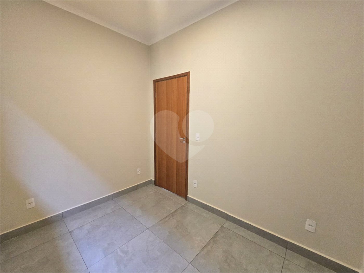 Casa à venda com 3 quartos, sendo 1 suíte, em Residencial Villaggio Di Capri, Itapetininga, SP