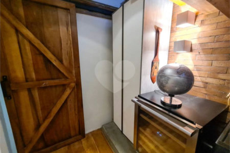 Apartamento à venda com 2 suítes em Planalto Paulista, São Paulo, SP