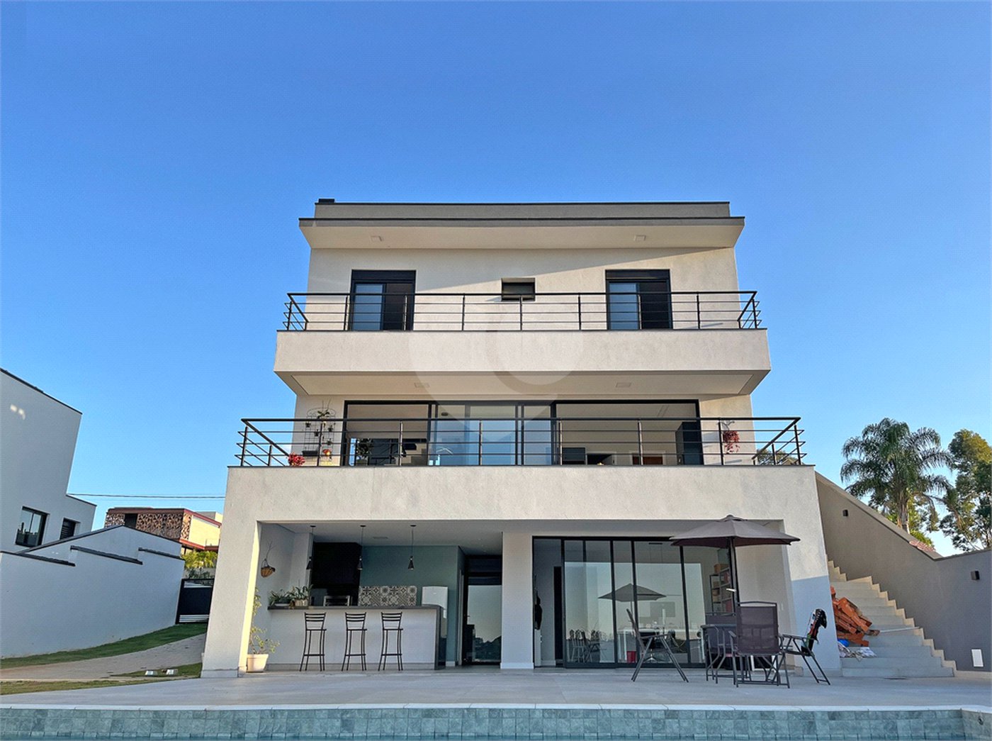 Casa à venda com 3 suítes no condomínio Terras da Alvorada, Itupeva - SP