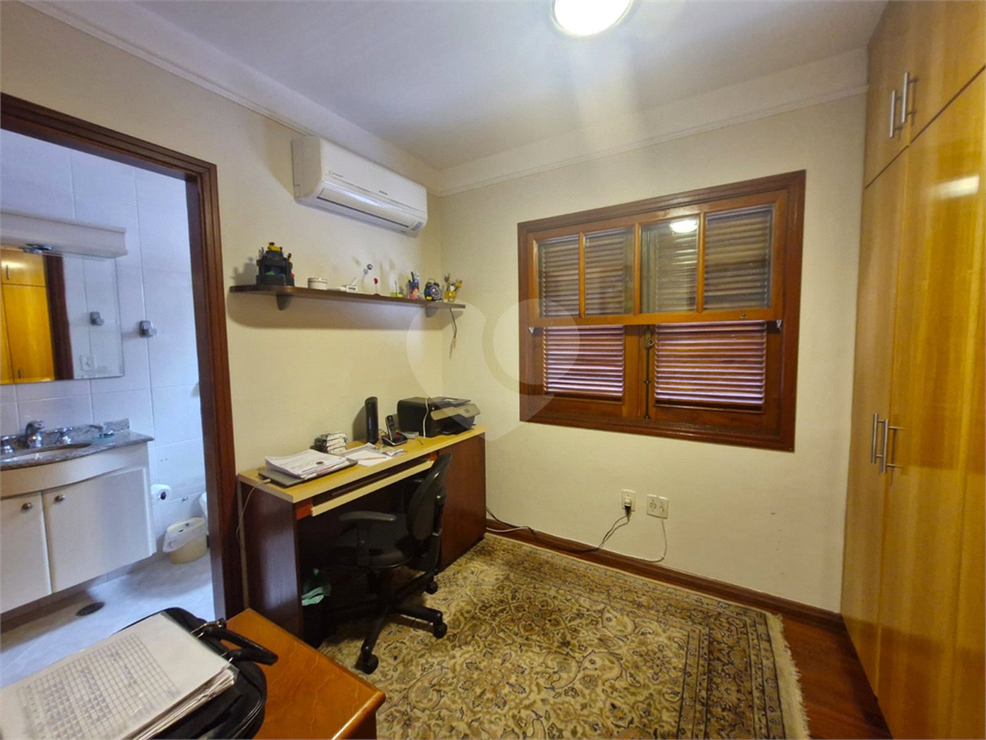 Casa à venda com 3 suítes no condomínio Residencial Jardim França, São Paulo - SP