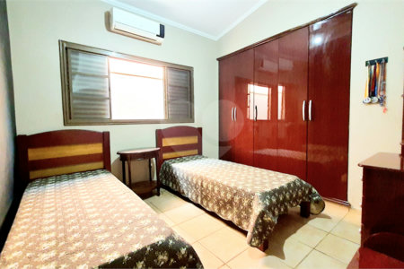 Casa de Vila à venda com 2 quartos, sendo 1 suíte,  em Residencial e Comercial Palmares, Ribeirão Preto, SP