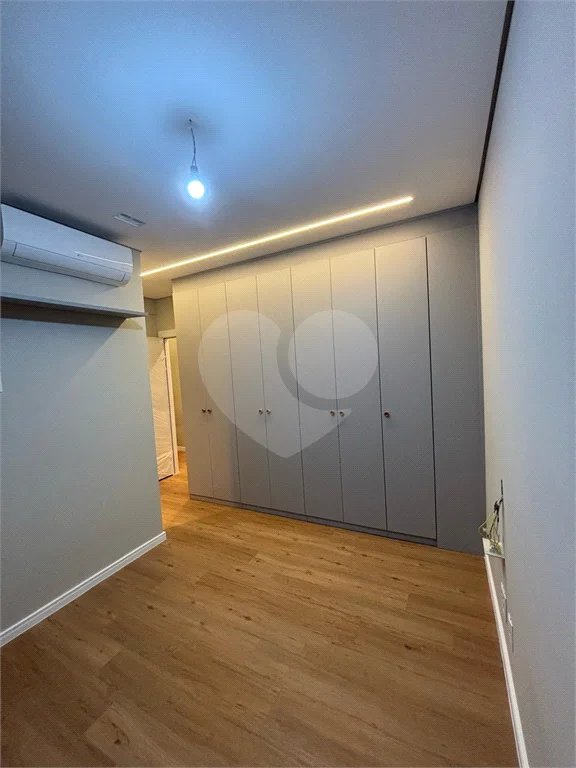 Apartamento à venda com 3 suítes em Parada Inglesa, São Paulo, SP