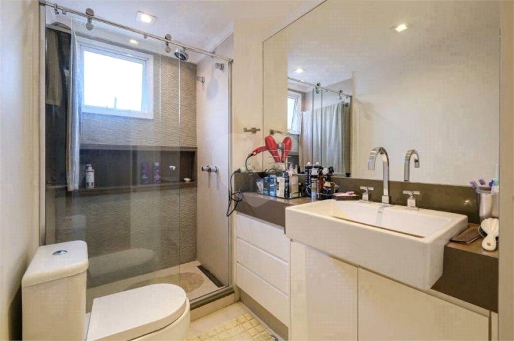Apartamento à venda com 3 suítes em Vila Olímpia, São Paulo, SP
