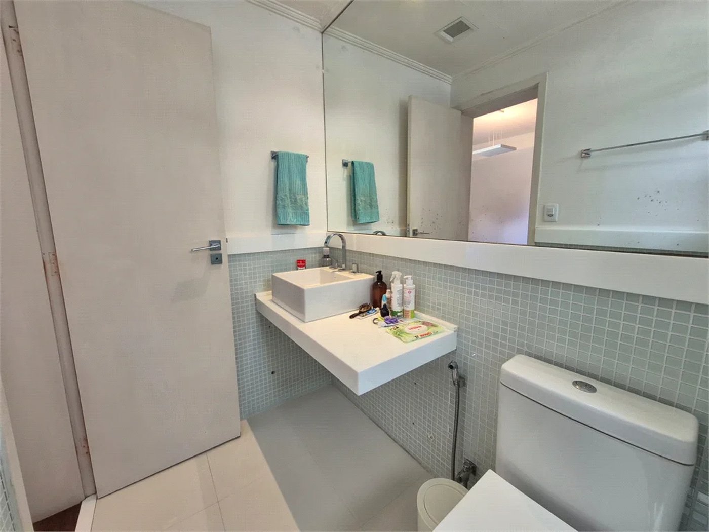 Apartamento à venda com 3 quartos, sendo 2 suítes,  em Jardim Bonfiglioli, São Paulo, SP