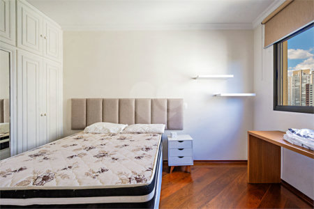 Apartamento à venda com 4 quartos, sendo 3 suítes, em Morumbi, São Paulo, SP