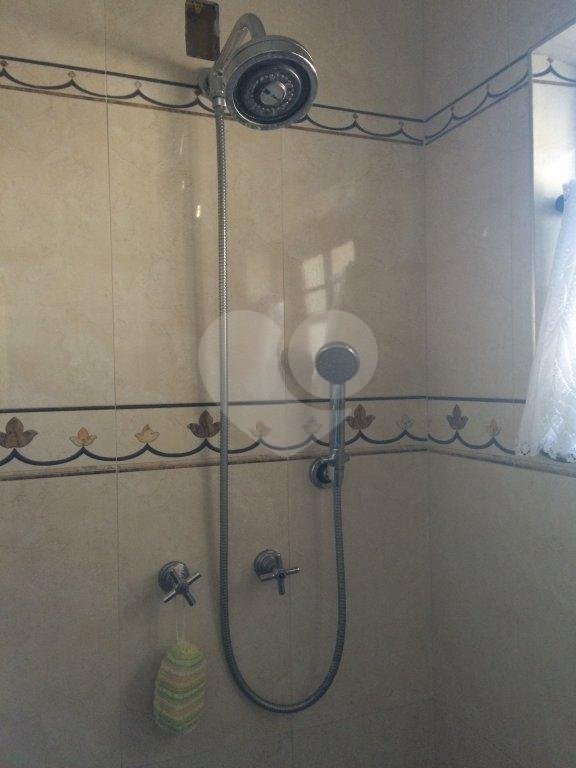 Sobrado à venda com 5 quartos, sendo 4 suítes,  em Vila Mazzei, São Paulo, SP