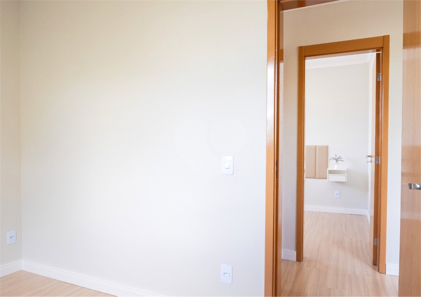 Apartamento à venda com 2 quartos em Coxipó, Cuiabá, MT