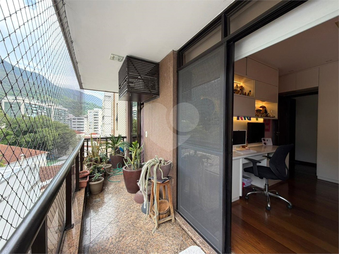 Apartamento à venda com 3 quartos, sendo 2 suítes, em Tijuca, Rio de Janeiro, RJ