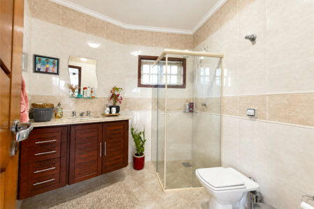 Casa à venda com 5 suítes no condomínio Parque Village Castelo, Itu - SP