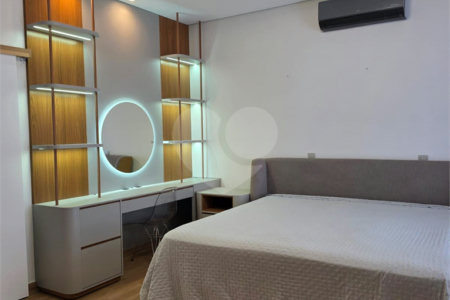 Casa à venda com 6 quartos, sendo 3 suítes, no condomínio Ibiti Royal Park, Sorocaba - SP