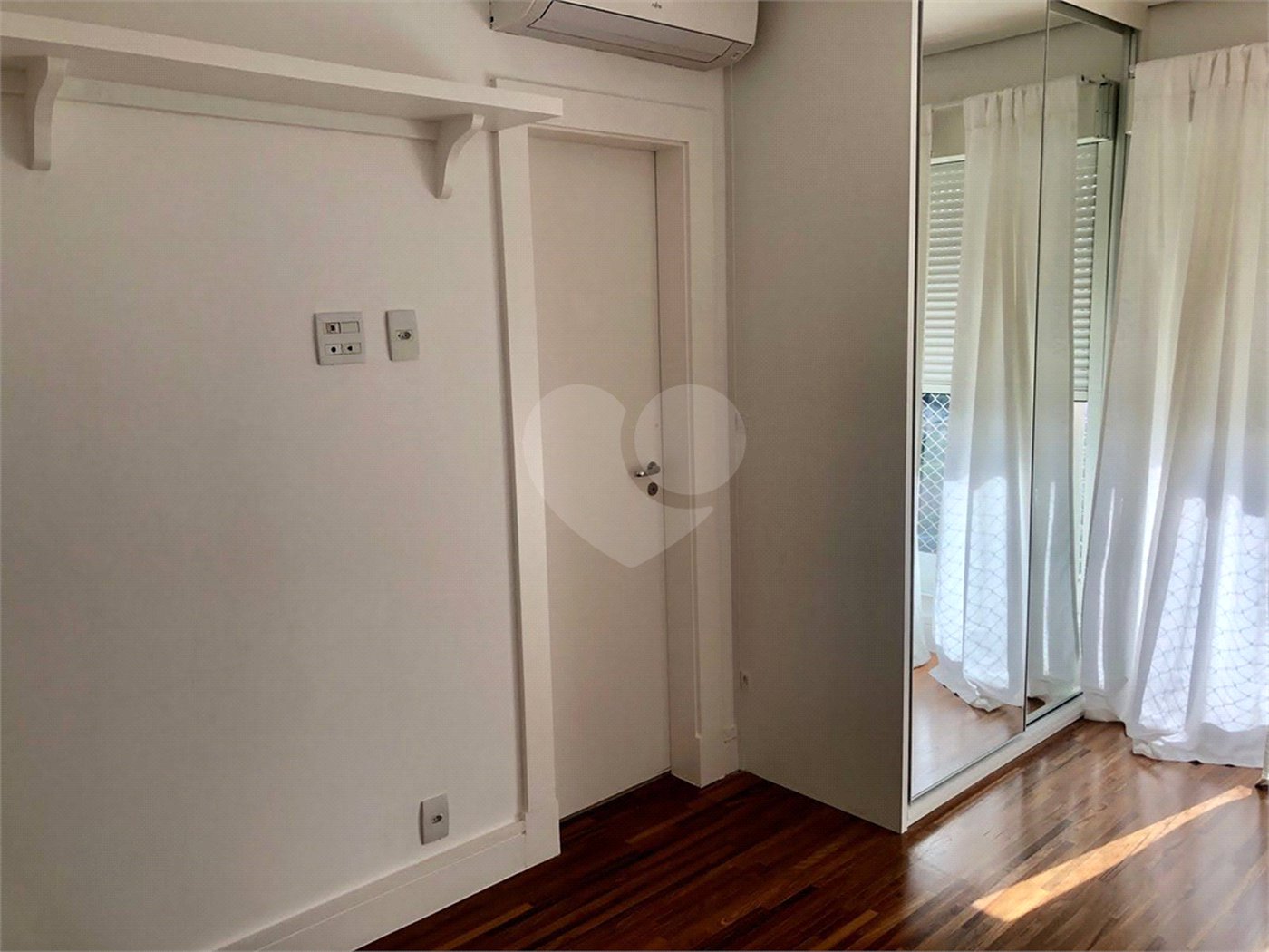 Cobertura à venda ou para alugar com 3 suítes em Granja Julieta, São Paulo, SP