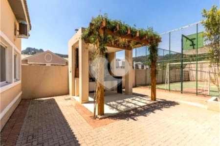 Casa para alugar com 3 quartos, sendo 1 suíte,  no condomínio Bella Roma, São Roque - SP