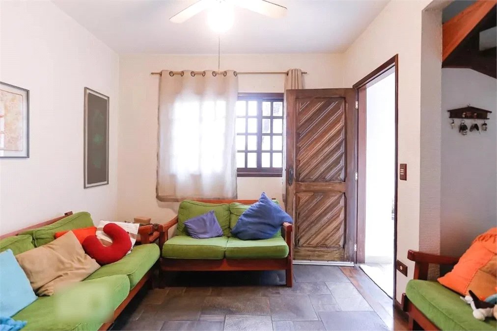 Casa à venda com 4 quartos, sendo 1 suíte, em Lapa, São Paulo, SP