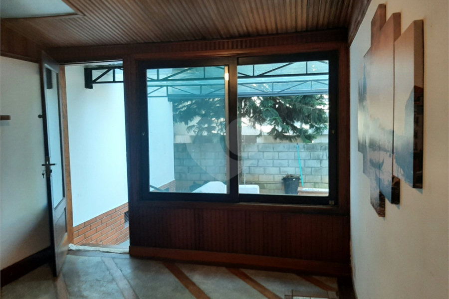 Casa Térrea à venda com 3 quartos em Horto Florestal, São Paulo, SP