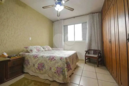 Casa à venda com 4 quartos, sendo 2 suítes, em Vila Mazzei, São Paulo, SP