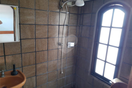 Sobrado à venda com 3 quartos, sendo 1 suíte, em Vila Mazzei, São Paulo, SP