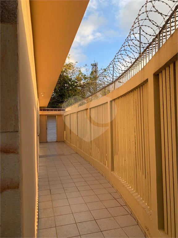 Casa Térrea à venda com 3 quartos, sendo 1 suíte, em Vila Galvão, Guarulhos, SP