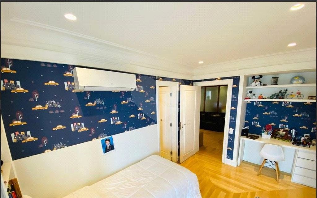 Apartamento à venda com 4 suítes em Santo Amaro, São Paulo, SP