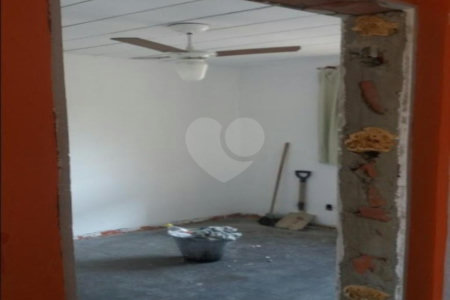 Apartamento à venda com 2 quartos, sendo 1 suíte, em Campo Grande, Rio de Janeiro, RJ